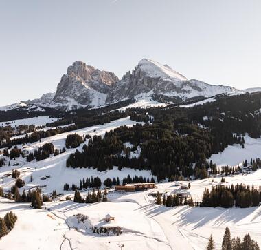Unser Hotel mit Spa auf der Seiser Alm im Winter