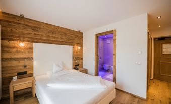 Camera singola Punta d'Oro Deluxe con letto alla francese