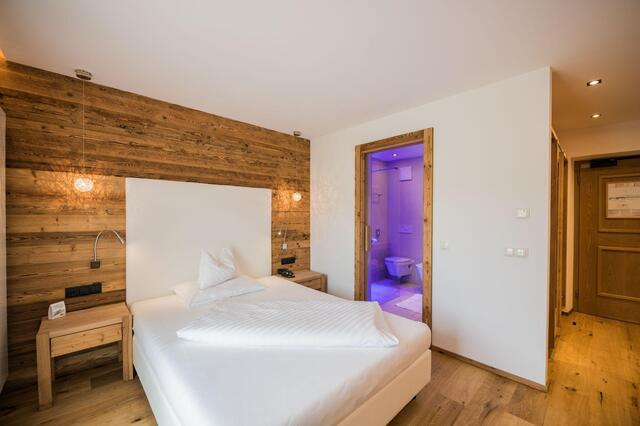 Single room Punta d'Oro Deluxe with a french bed